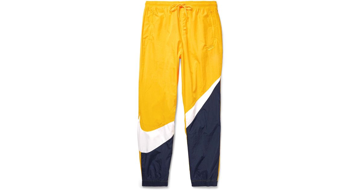 nike tapered shorts