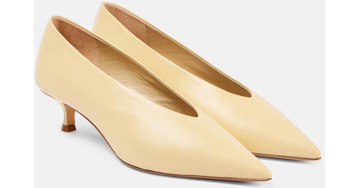 Le Monde Beryl Babouche Leather Pumps in Natural Lyst UK