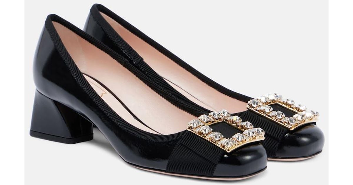 roger vivier tres vivier patent leather pumps