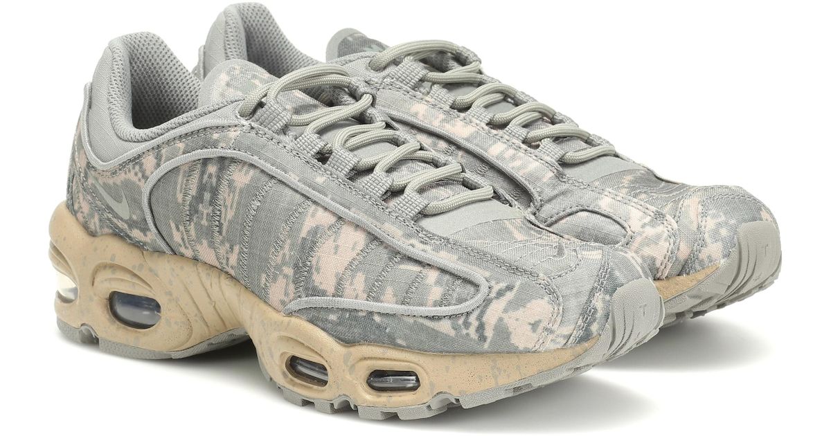 air max tailwind gray