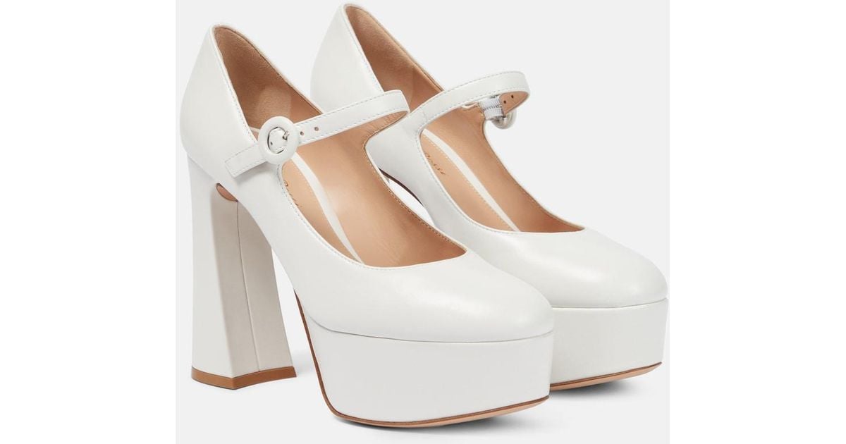 Gianvito Rossi Mary Jane Leather Pumps in White | Lyst