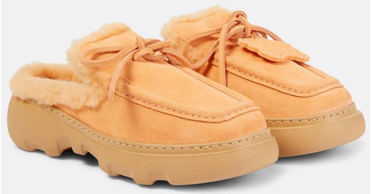 Burberry Stony Faux Fur-Lined Suede Mules in Orange | Lyst