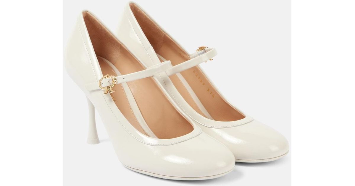 Gianvito Rossi 85 Patent Leather Mary Jane Pumps in White | Lyst