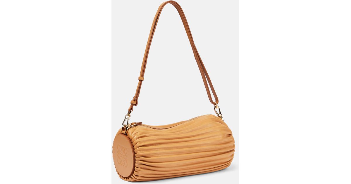 Loewe Bracelet Pleated Leather Shoulder Bag in Natural Lyst