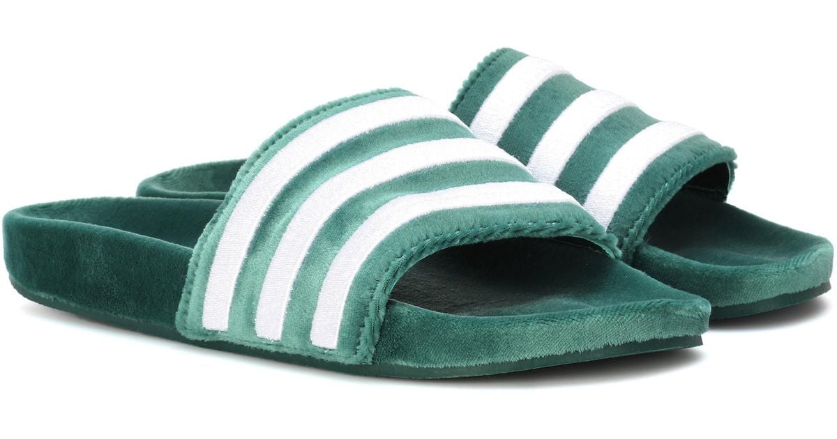adidas Originals Adilette Velvet Slide in Green | Lyst
