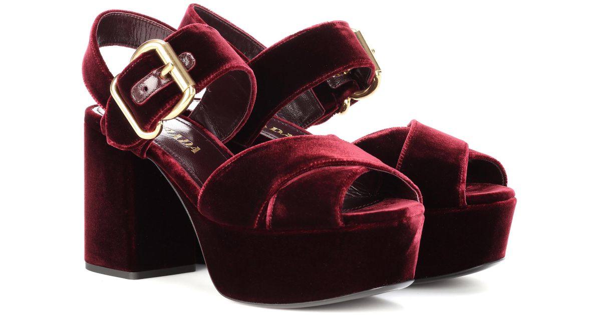 Prada Velvet Platform Sandals in Red | Lyst