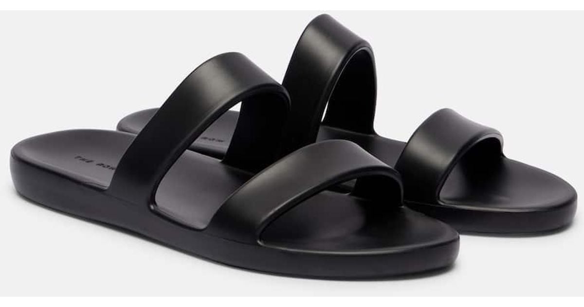 上品な足元★THE ROW Foam black rubber sandals Foam rubber sandals in black - The Row | Mytheresa