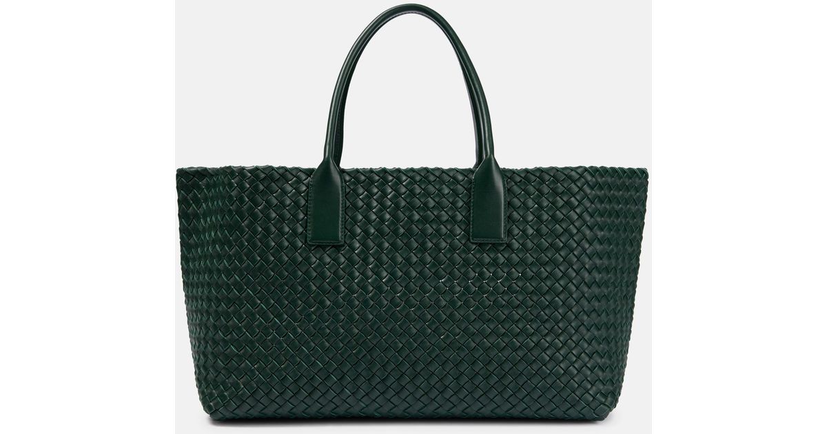 Bottega Veneta Cabat Medium Leather Tote Bag in Green | Lyst