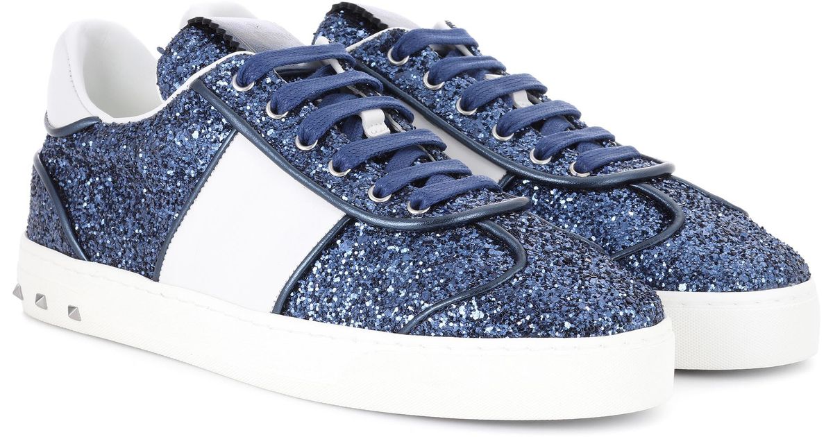 valentino garavani flycrew