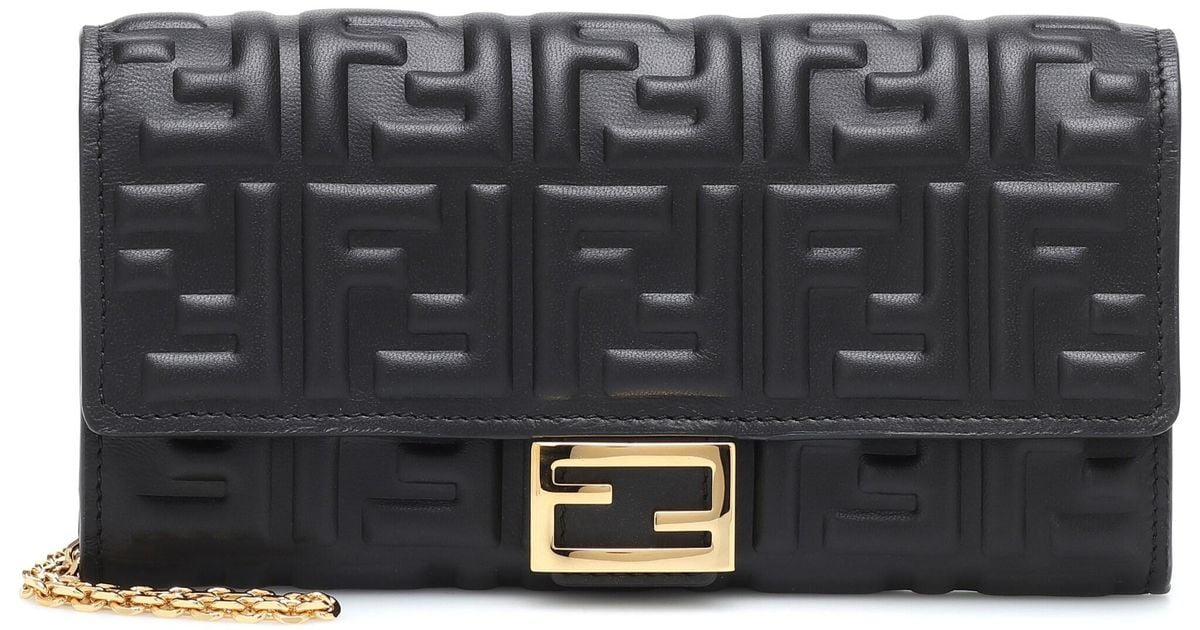 Fendi Baguette Continental Leather Wallet in Black | Lyst