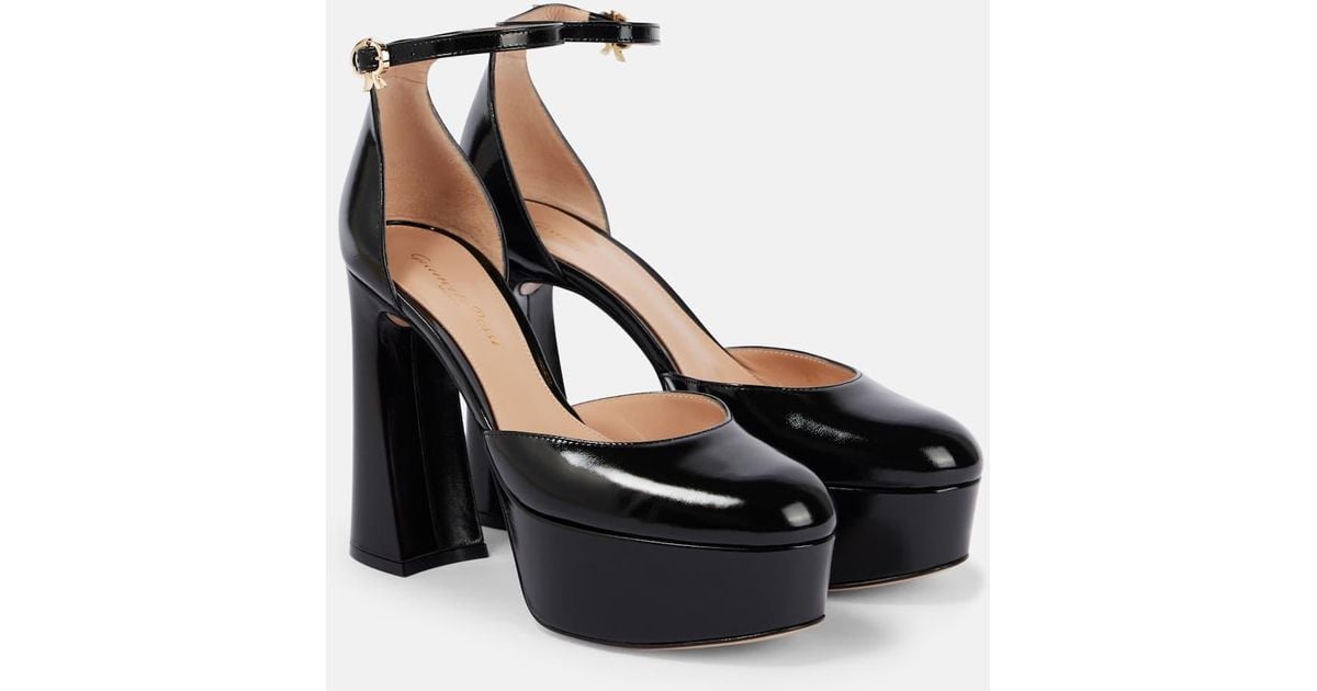 Gianvito Rossi Bessie 100 Patent Leather Platform Pumps in Black