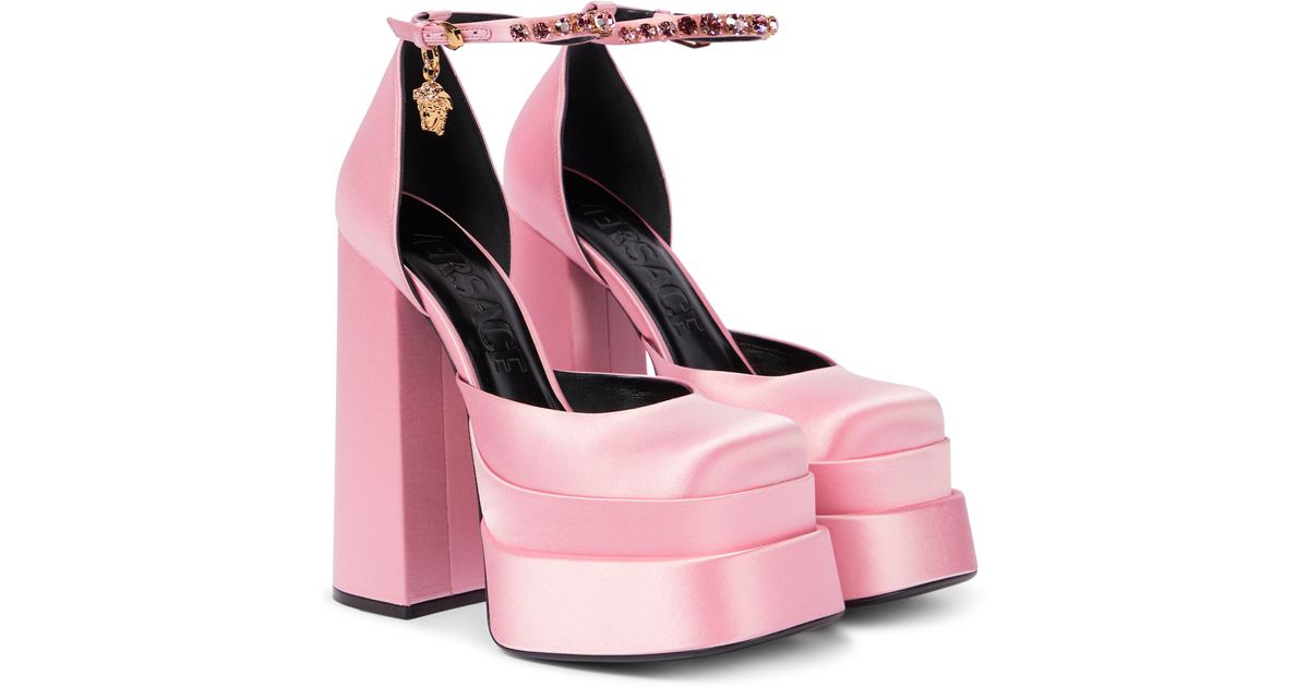 medusa aevitas plateau pumps