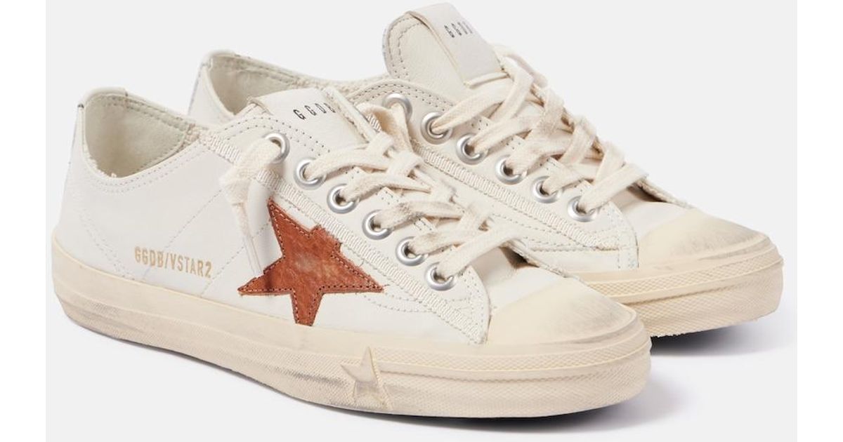 Golden Goose V-Star 2 Leather Sneakers in Natural | Lyst