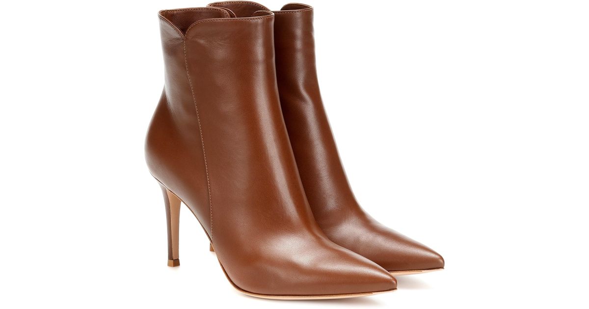 gianvito rossi levy boot
