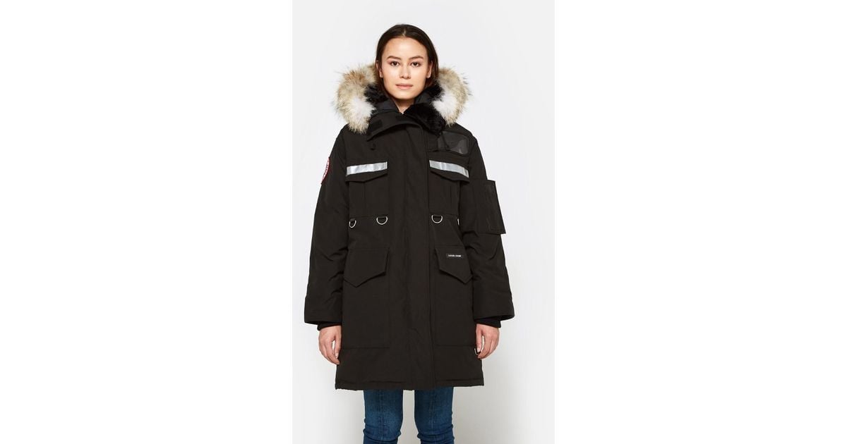 canada goose resolute down parka