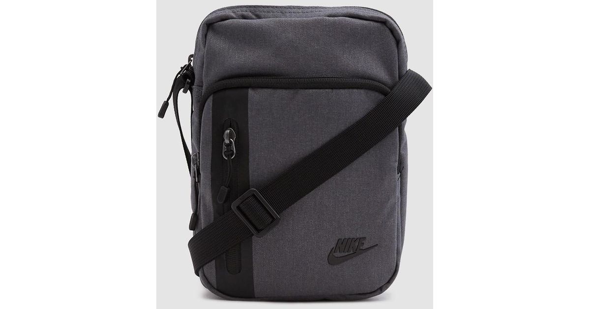 nike small tech crossbody bag