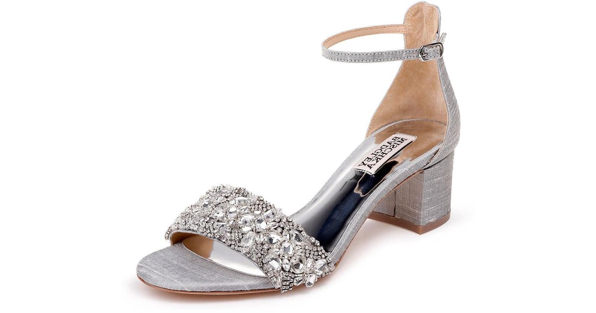 badgley mischka liz ankle strap sandal