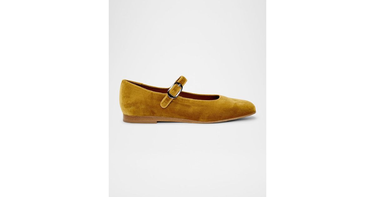 Le Monde Beryl Velvet Mary Jane Ballerina Flats in Natural | Lyst