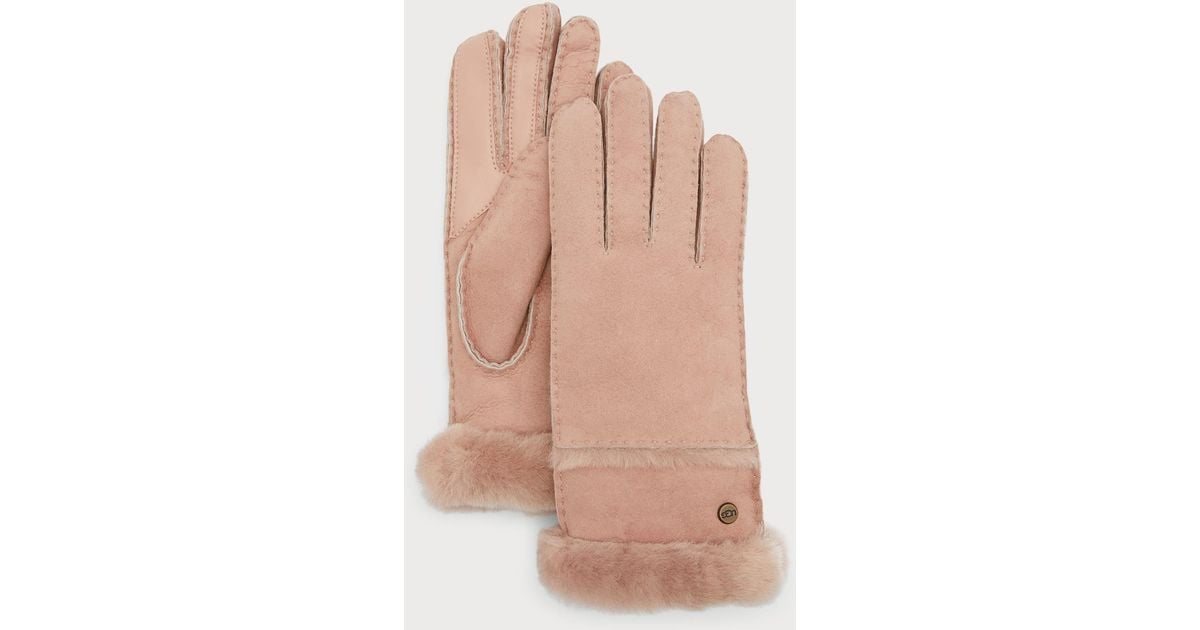 UGG Seamed Touchscreen Shearling-lined Gloves in Natural | Lyst