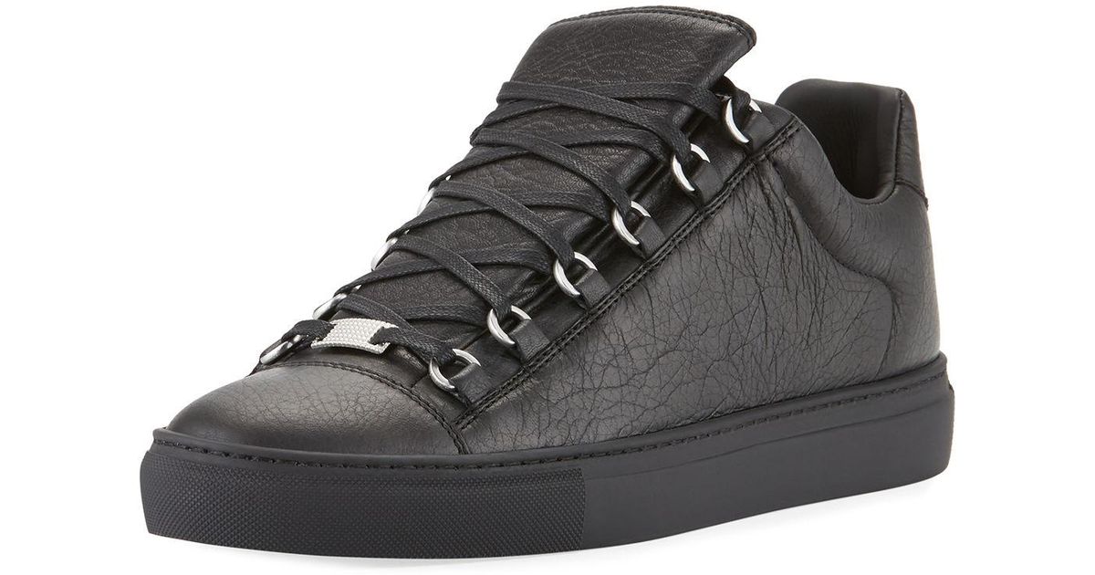 Arena Leather Low-top Sneakers 