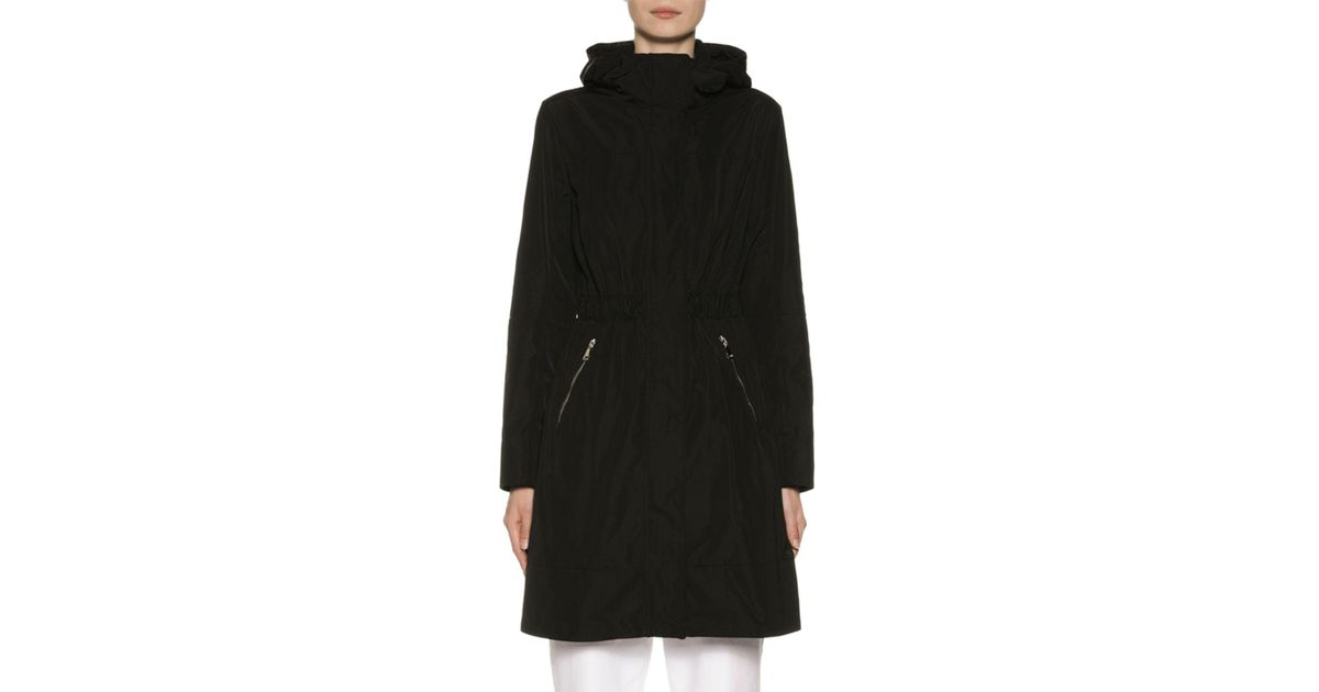disthelon moncler