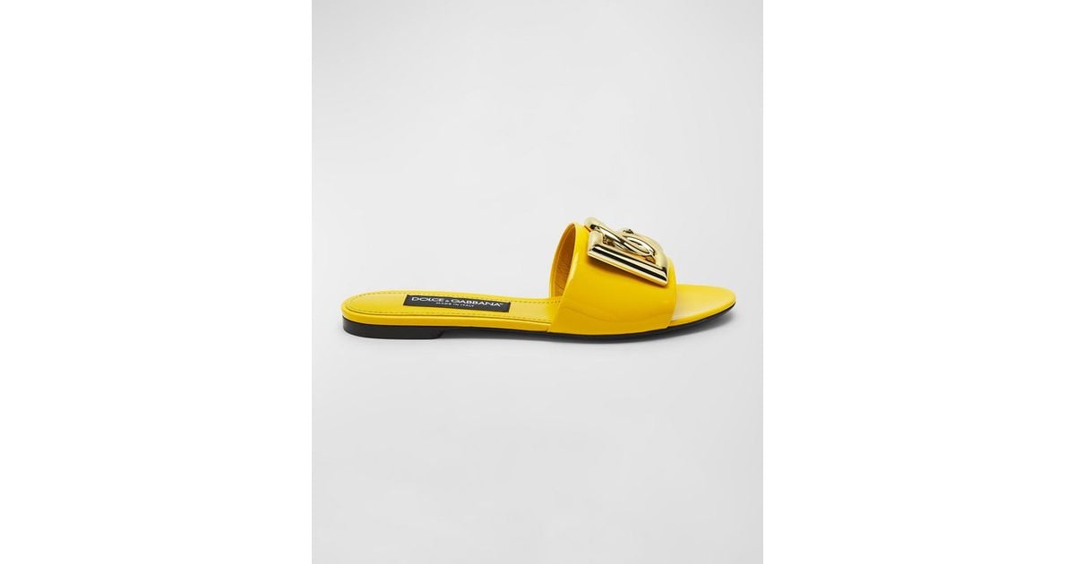 dg flat sandals