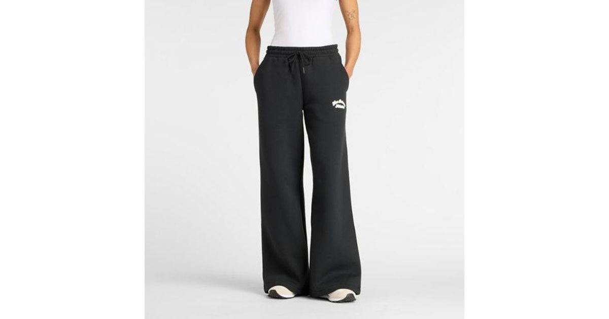 New Balance Linear Heritage Fleece Wide Leg Pant in Black Lyst