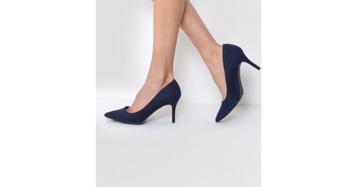 navy court shoes mid heel