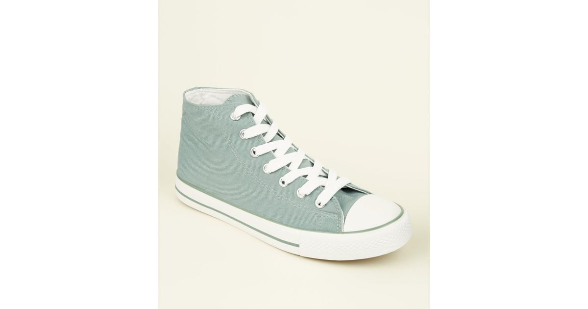 new look high top trainers