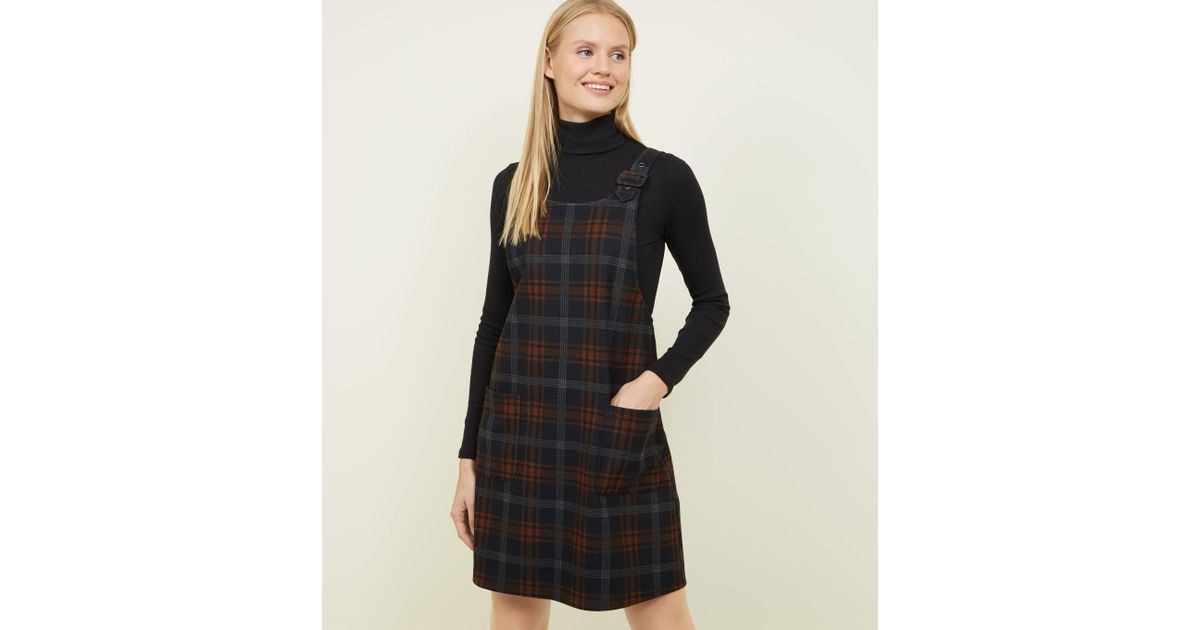 new look checked pinafore