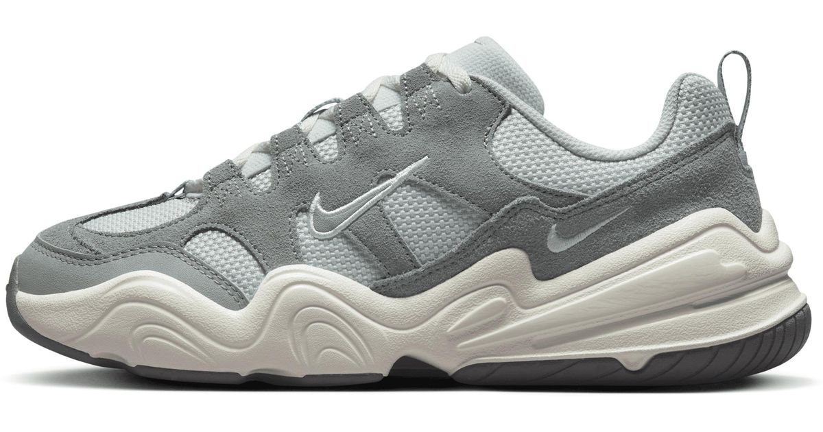 Nike Tech Hera Shoes In Grey, in Gray Lyst