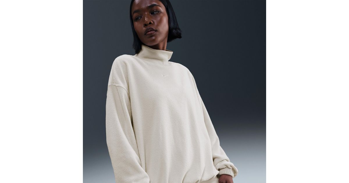 nike essential mock fleece