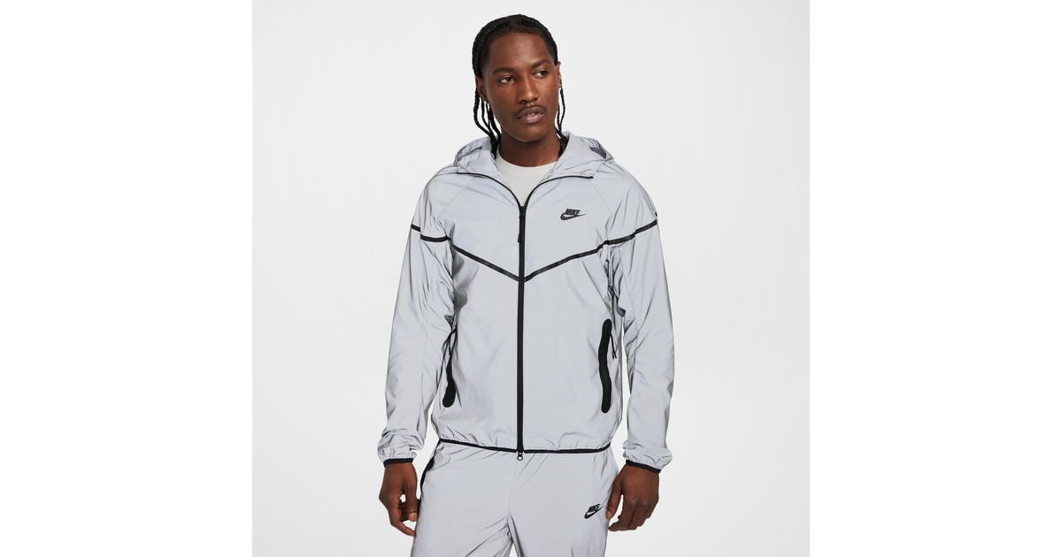 Nike Tech Woven Reflective Jacket in Gray for Men | Lyst