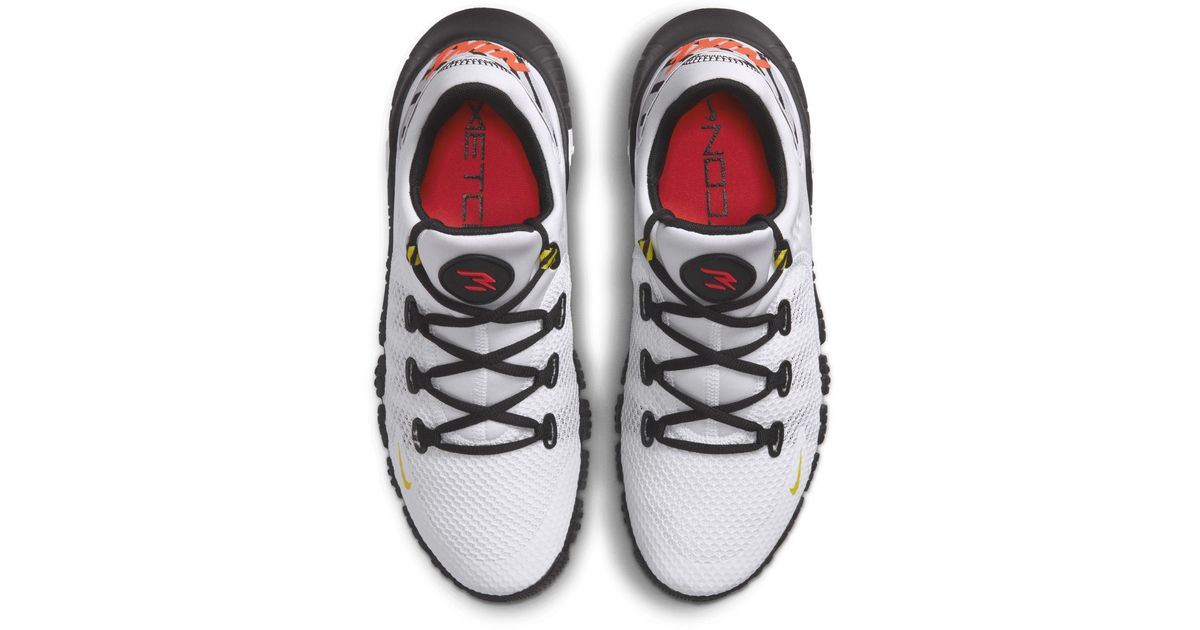 nike metcon 4 squeak