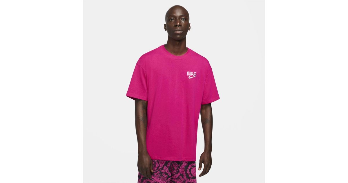 Pink nike hotsell t shirts