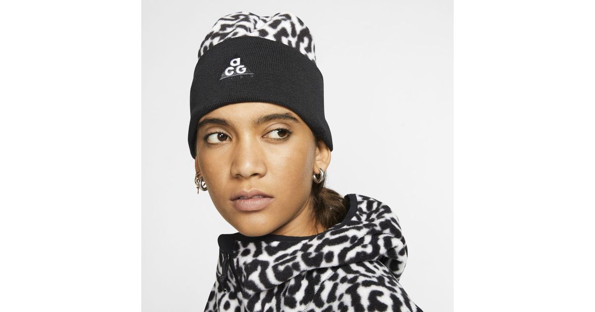 nike fleece beanie
