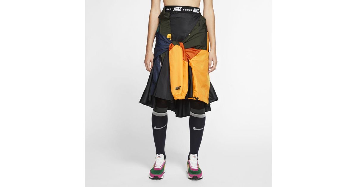 Nike X Sacai Womens Skirt in Black | Lyst