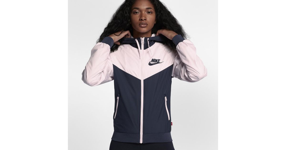 nike sportswear windrunner women