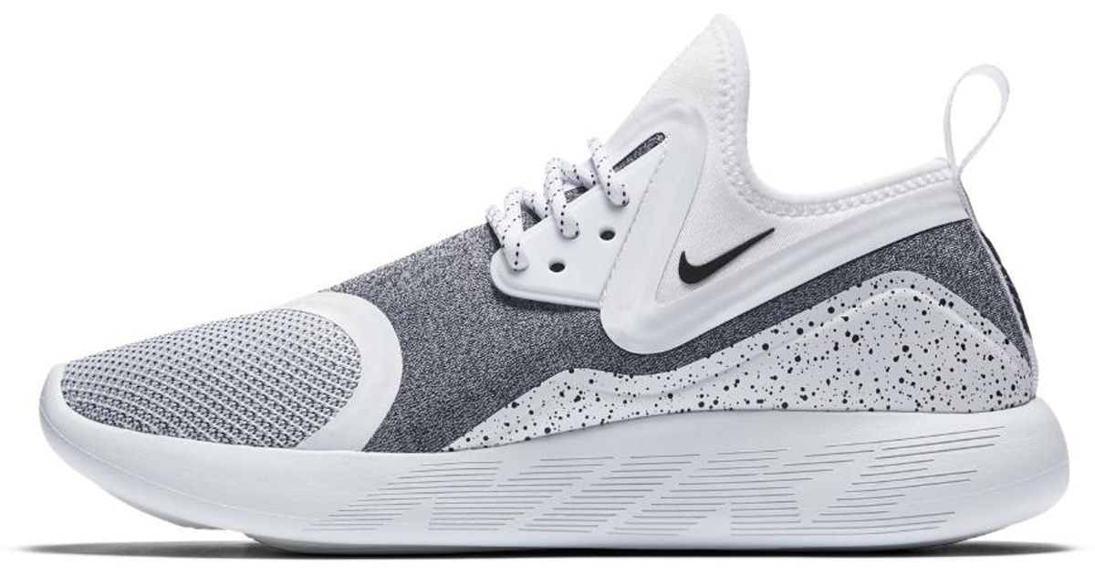 Nike Lunarcharge Essential Women's Shoe in White | Lyst