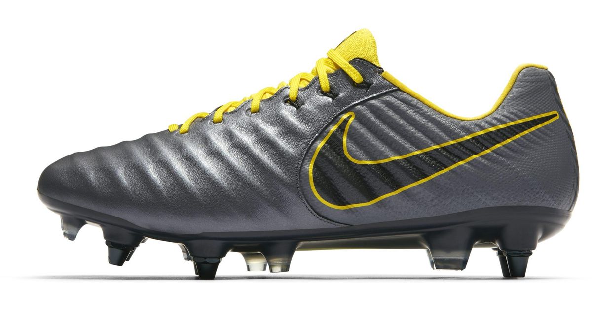 Scarpa da calcio per terreni morbidi Tiempo Legend VII Elite SG-Pro  Anti-ClogNike in Pelle da Uomo colore Grigio | Lyst