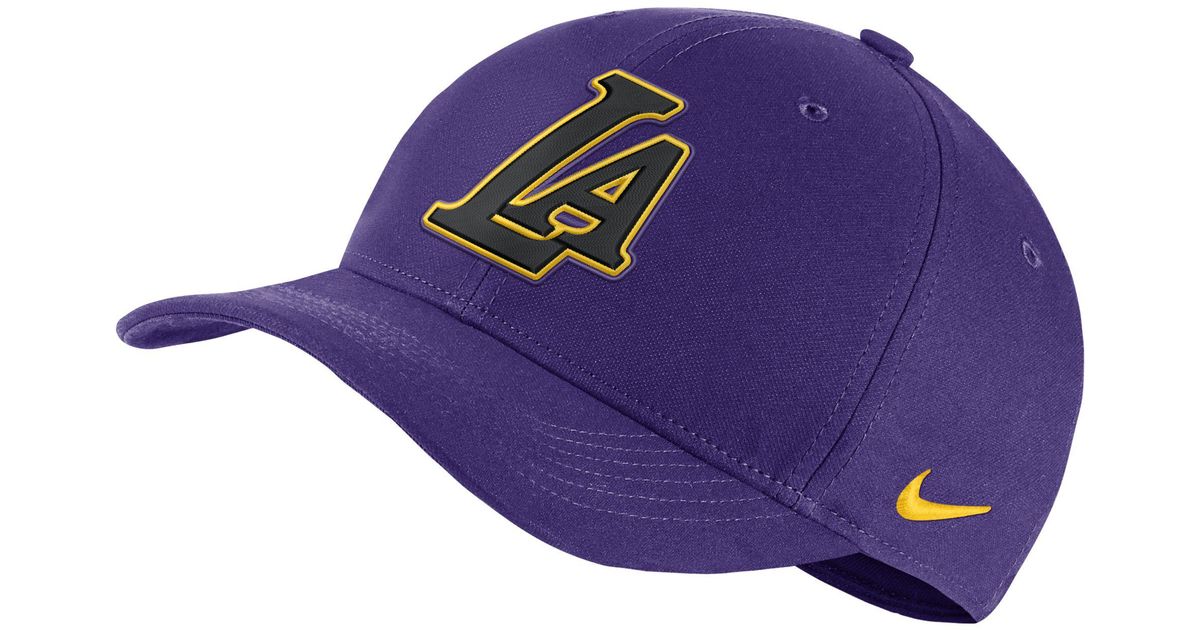 nike lakers cap