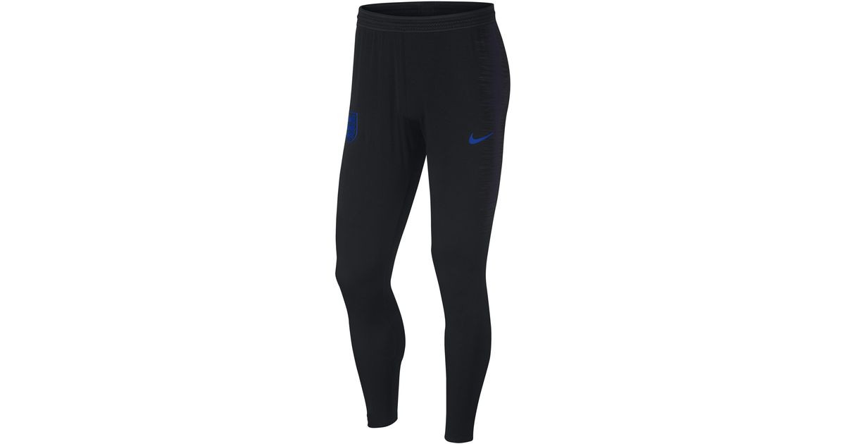 Nike England Vaporknit Strike Football 