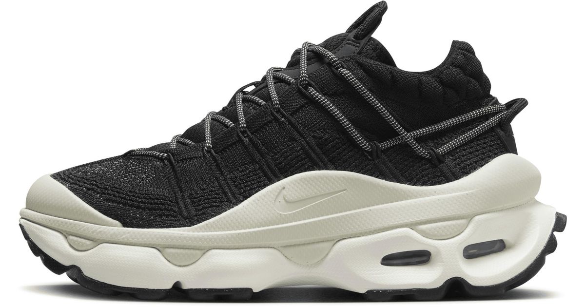 Nike Air Max Flyknit Venture Shoes in Black | Lyst Nike Air Max Flyknit Venture Shoes in Black | Lyst