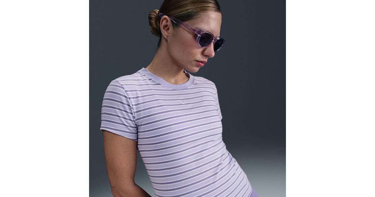 ★ Nike★ Sportswear Chill Knit Slim Stripe T-shirt W Lilac Nike Sportswear Chill Knit Slim Striped T-Shirt in Purple | Lyst