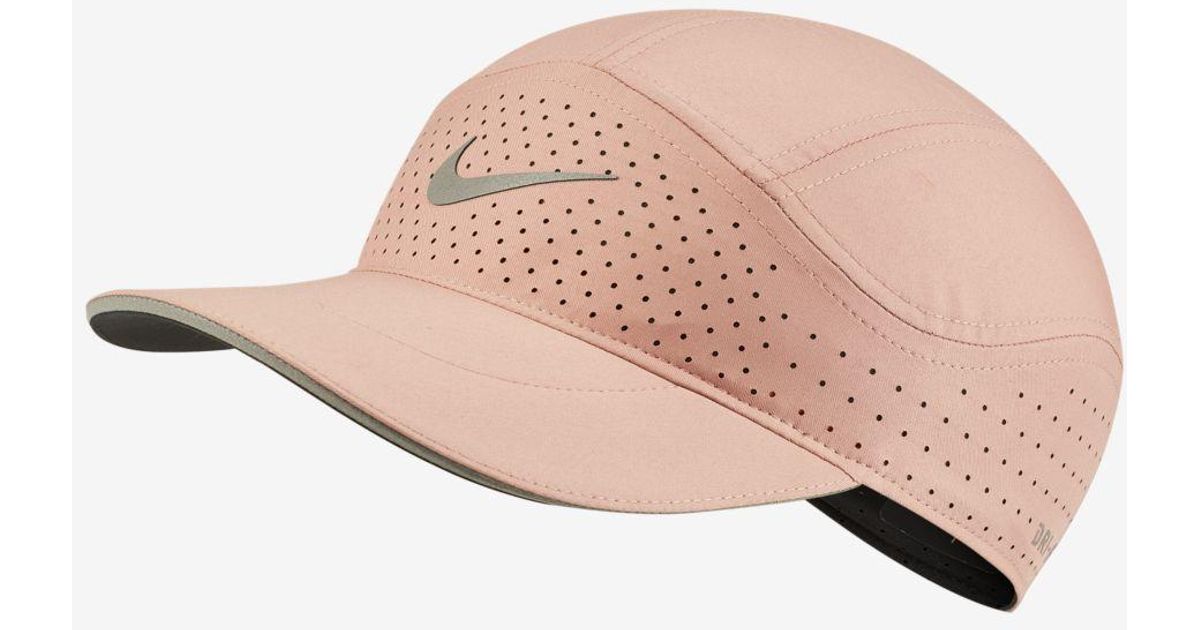 nike aerobill tailwind elite