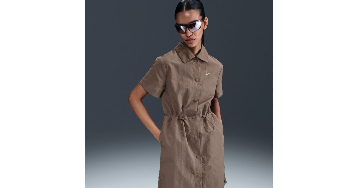 nike-Brown-Sportswear-