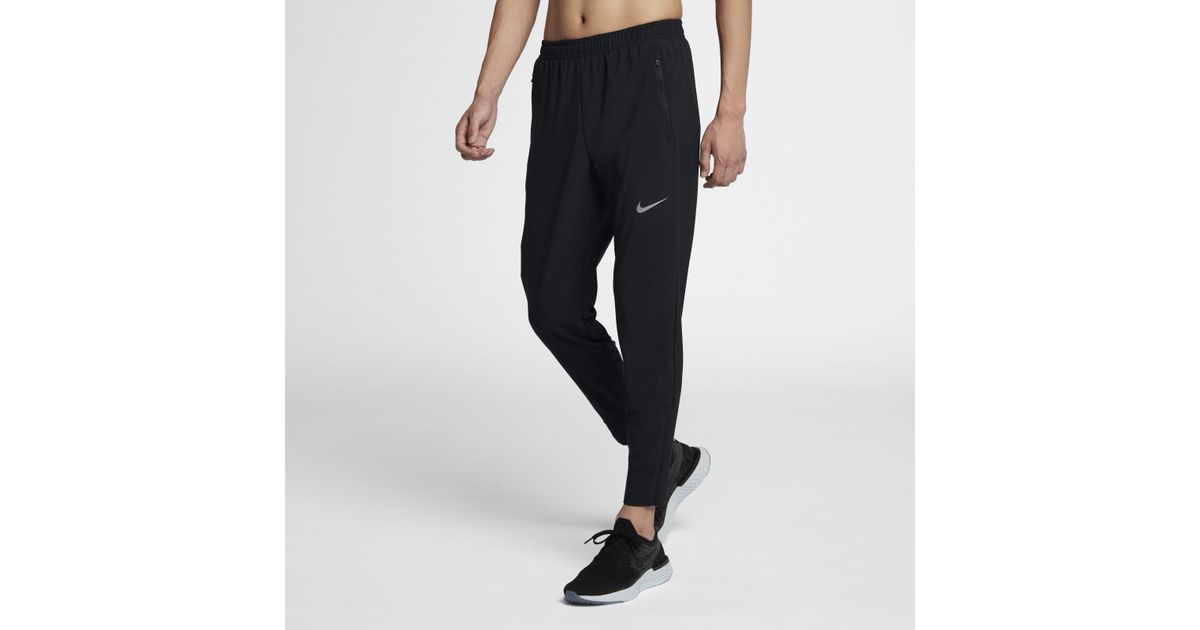 nike essential running trousers