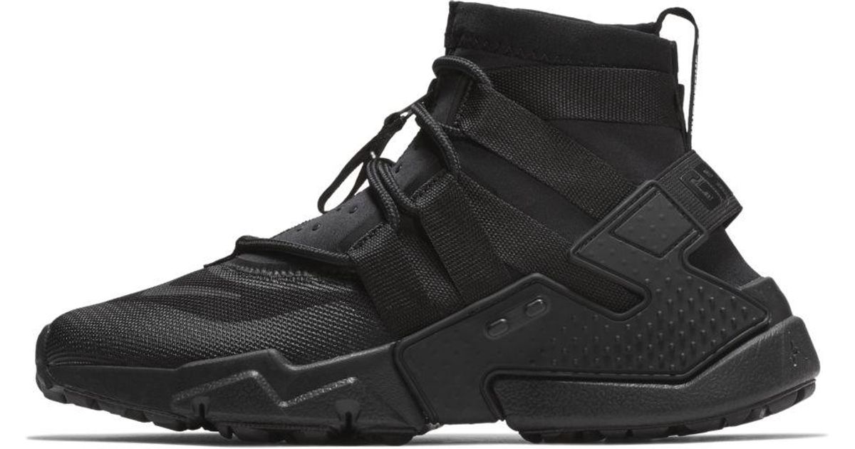 nike huarache gripp black and white