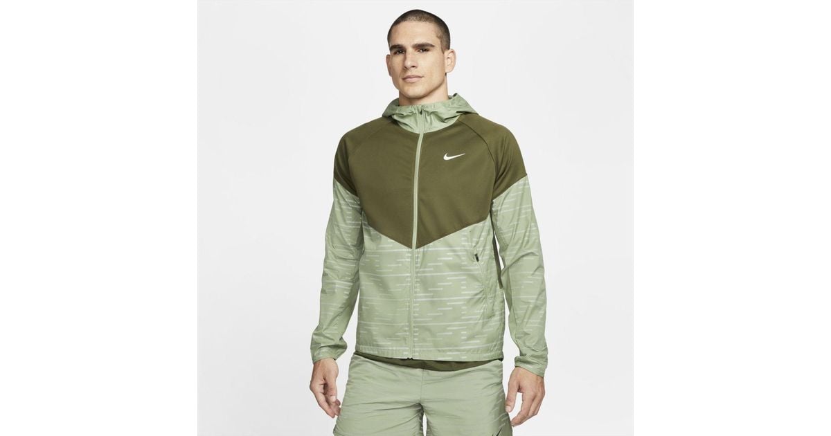 Nike Synthetic Thermafit Repel Run Division Miler Running Jacket in