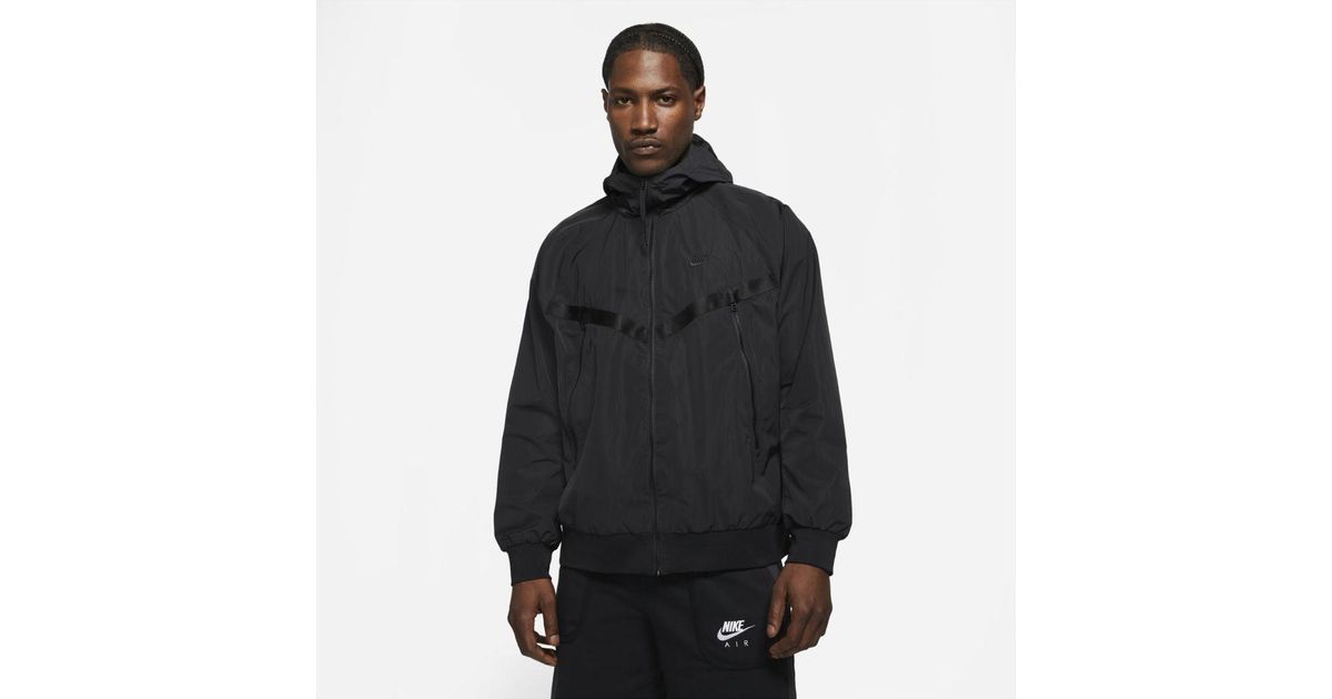 nike heritage essentials windrunner cuffed woven joggers in black